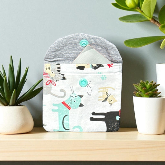 Purrfect Pouch