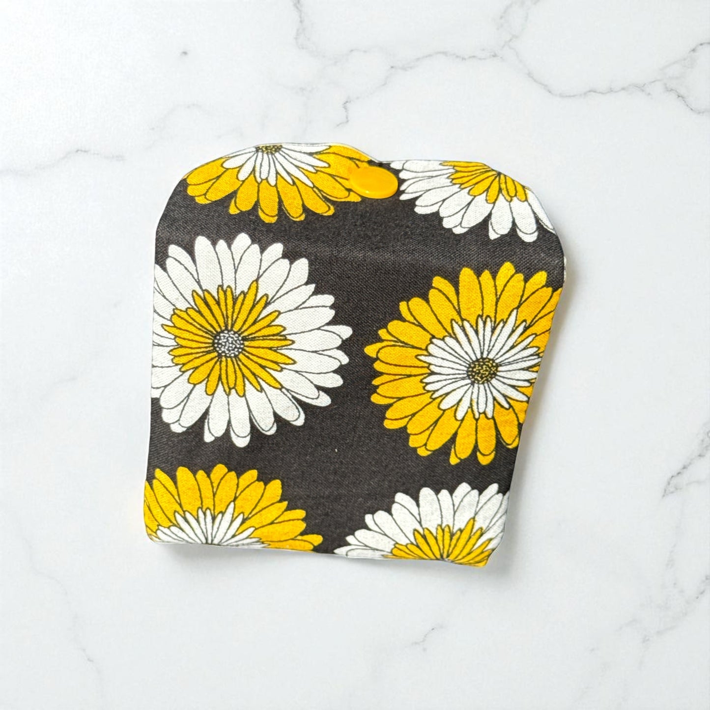 Sunny Daisy Snap Wallet