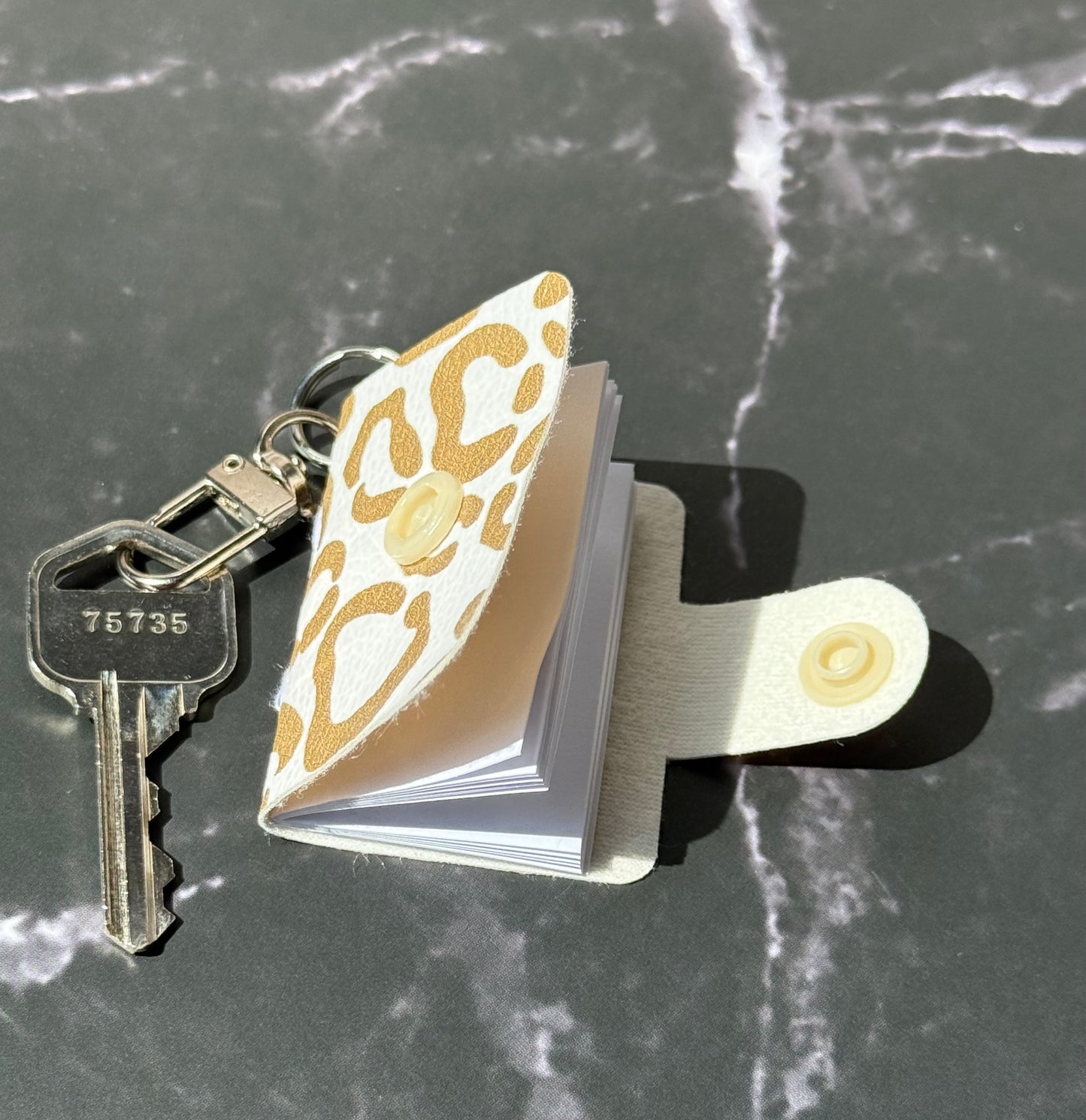 Wild Notes Keychain Notebook