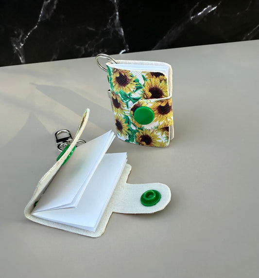 Midsummer Keepsake Keychain Notebook -Miss Fit