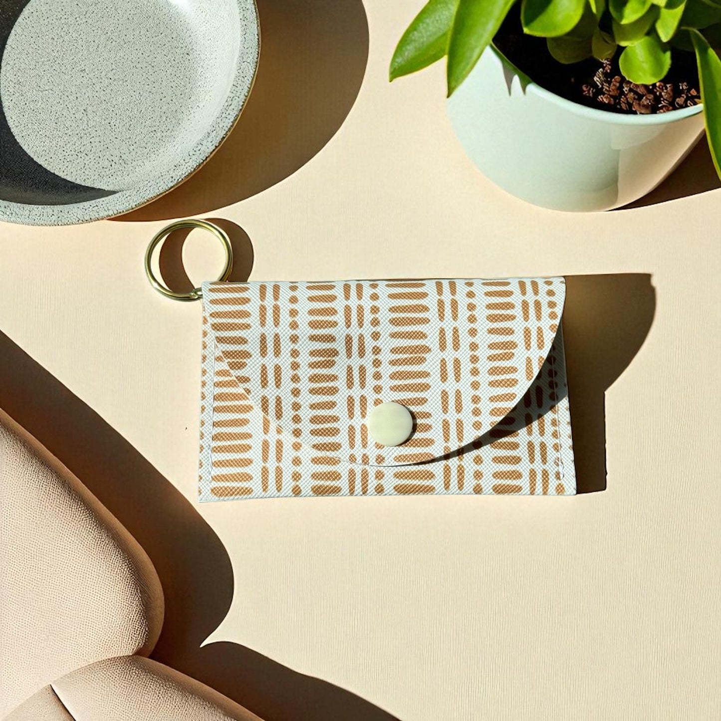 Soft Grid Keychain Wallet